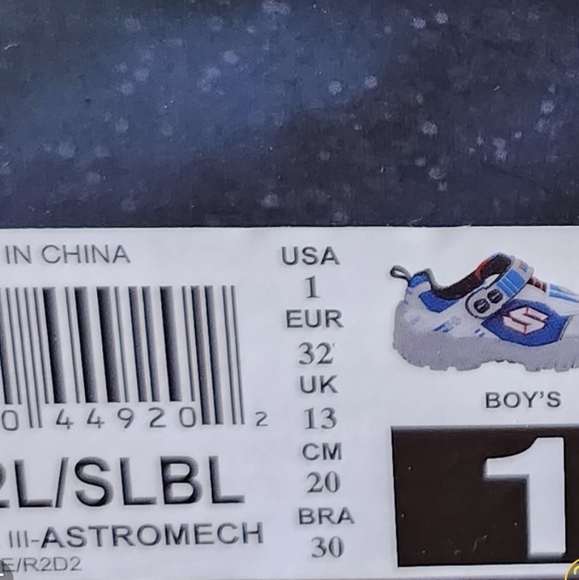 R2D2 Shoes - Picture 7 of 7